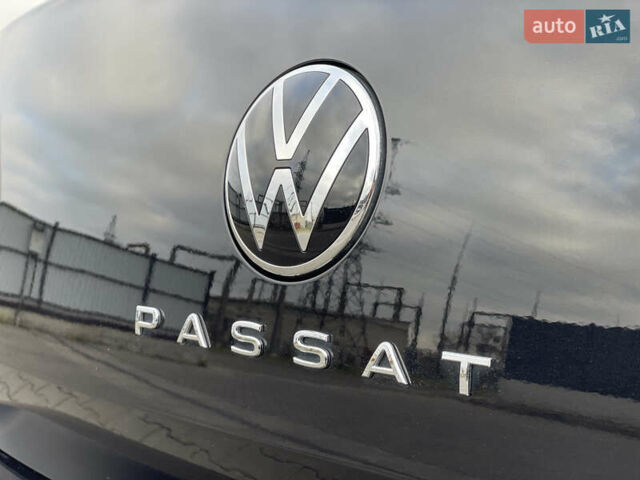 Чорний Фольксваген Пассат, об'ємом двигуна 2 л та пробігом 193 тис. км за 23500 $, фото 44 на Automoto.ua