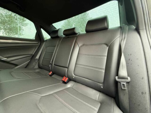 Черный Фольксваген Пассат, объемом двигателя 2 л и пробегом 22 тыс. км за 14200 $, фото 12 на Automoto.ua