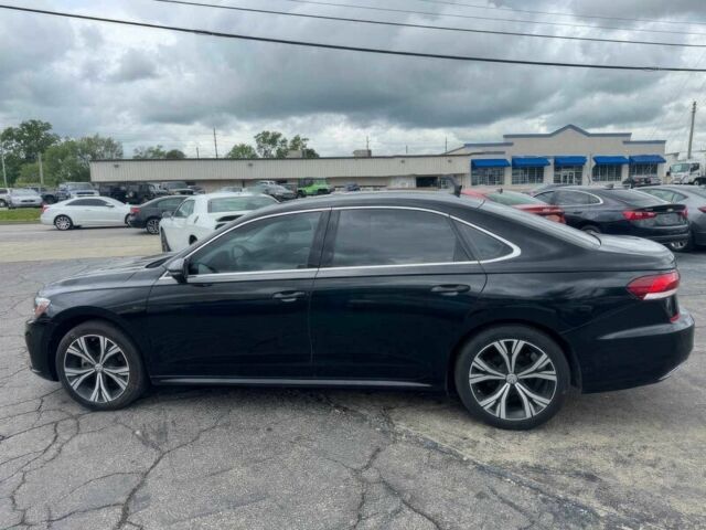 Фольксваген Пассат 2021 у Одесі на Automoto.ua Чорний Фольксваген Пассат, об'ємом двигуна 2 л та пробігом 19 тис. км за 4100 $, фото 4 на Automoto.ua