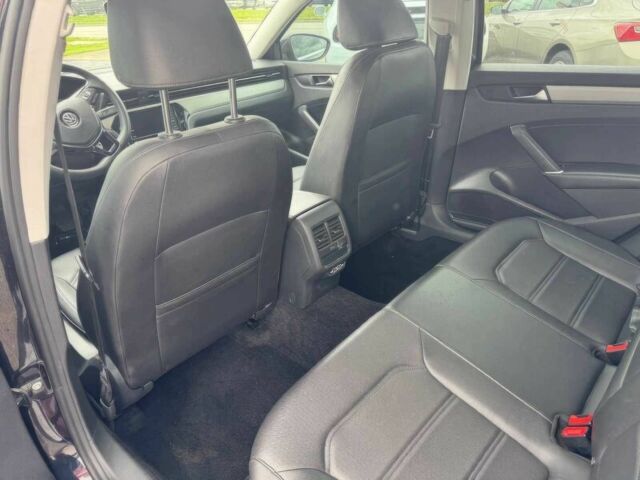 Фольксваген Пассат 2021 у Одесі на Automoto.ua Чорний Фольксваген Пассат, об'ємом двигуна 2 л та пробігом 19 тис. км за 4100 $, фото 10 на Automoto.ua