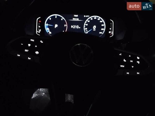 Фольксваген Пассат 2021 у Черкасах на Automoto.ua Чорний Фольксваген Пассат, об'ємом двигуна 2 л та пробігом 67 тис. км за 28500 $, фото 25 на Automoto.ua