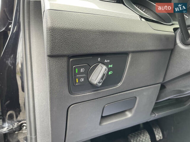 Чорний Фольксваген Пассат, об'ємом двигуна 2 л та пробігом 193 тис. км за 23500 $, фото 120 на Automoto.ua