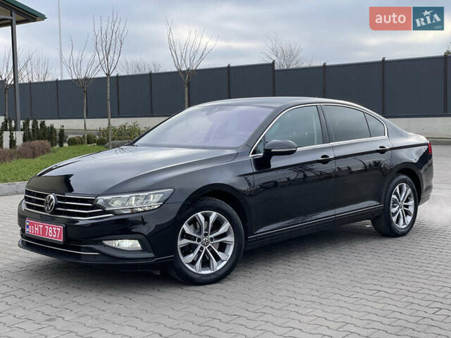 Чорний Фольксваген Пассат, об'ємом двигуна 2 л та пробігом 193 тис. км за 23500 $, фото 1 на Automoto.ua