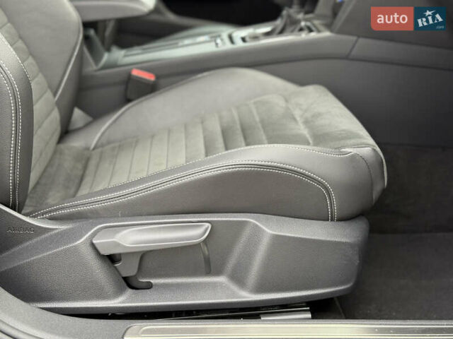 Чорний Фольксваген Пассат, об'ємом двигуна 2 л та пробігом 123 тис. км за 34900 $, фото 91 на Automoto.ua