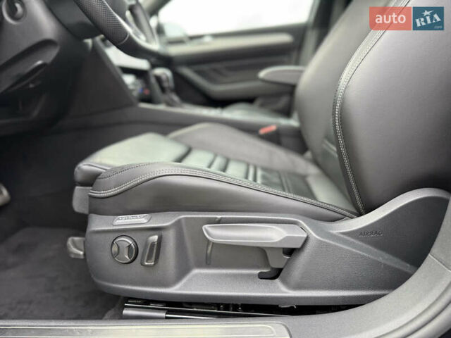 Черный Фольксваген Пассат, объемом двигателя 2 л и пробегом 128 тыс. км за 36700 $, фото 83 на Automoto.ua