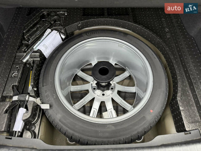 Чорний Фольксваген Пассат, об'ємом двигуна 2 л та пробігом 123 тис. км за 34900 $, фото 72 на Automoto.ua