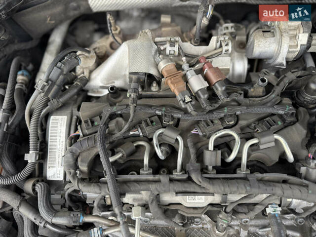 Чорний Фольксваген Пассат, об'ємом двигуна 2 л та пробігом 123 тис. км за 34900 $, фото 142 на Automoto.ua