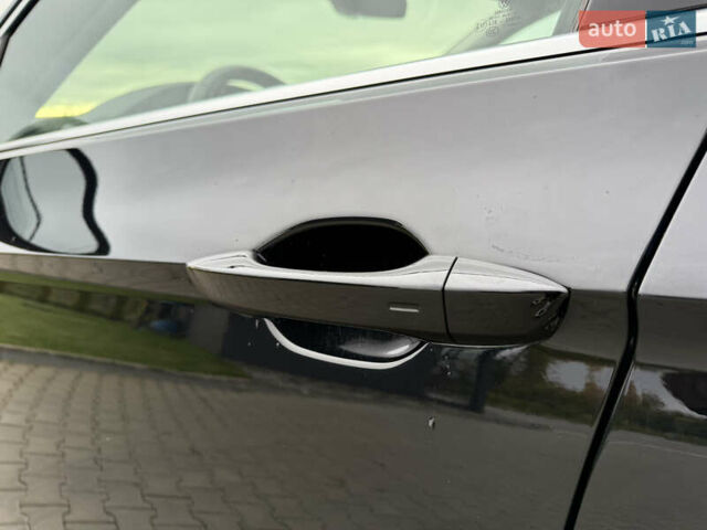 Чорний Фольксваген Пассат, об'ємом двигуна 2 л та пробігом 123 тис. км за 34900 $, фото 132 на Automoto.ua