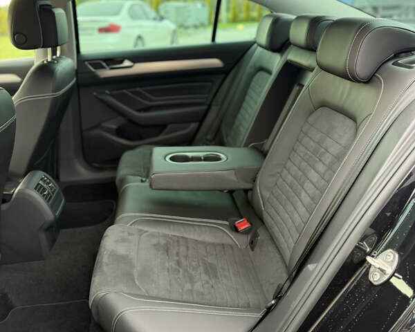 Чорний Фольксваген Пассат, об'ємом двигуна 2 л та пробігом 123 тис. км за 34900 $, фото 109 на Automoto.ua