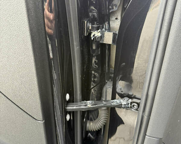 Черный Фольксваген Пассат, объемом двигателя 2 л и пробегом 128 тыс. км за 36700 $, фото 145 на Automoto.ua