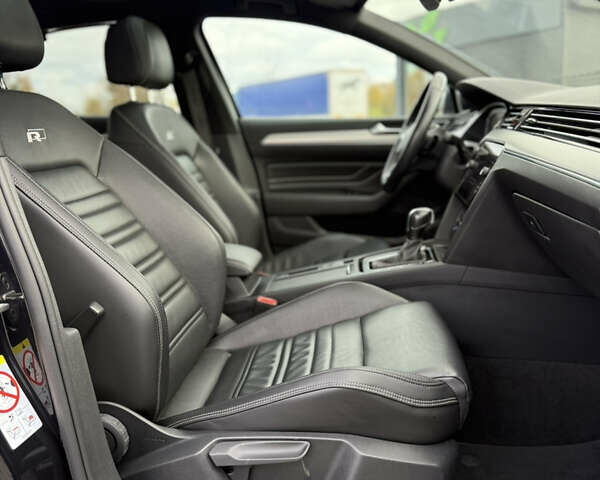 Черный Фольксваген Пассат, объемом двигателя 2 л и пробегом 128 тыс. км за 36700 $, фото 98 на Automoto.ua