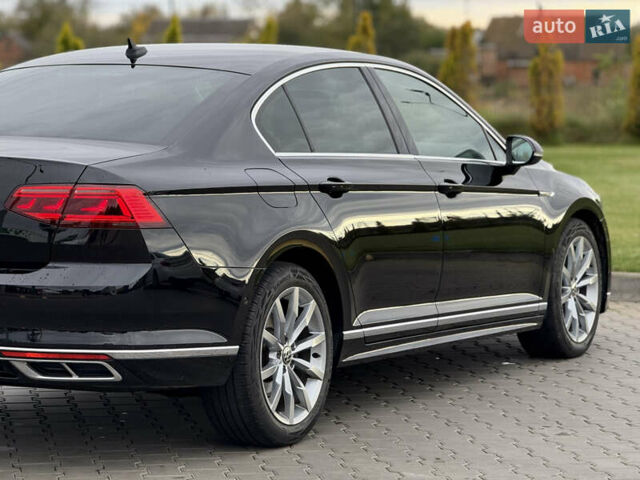 Чорний Фольксваген Пассат, об'ємом двигуна 2 л та пробігом 123 тис. км за 34900 $, фото 65 на Automoto.ua