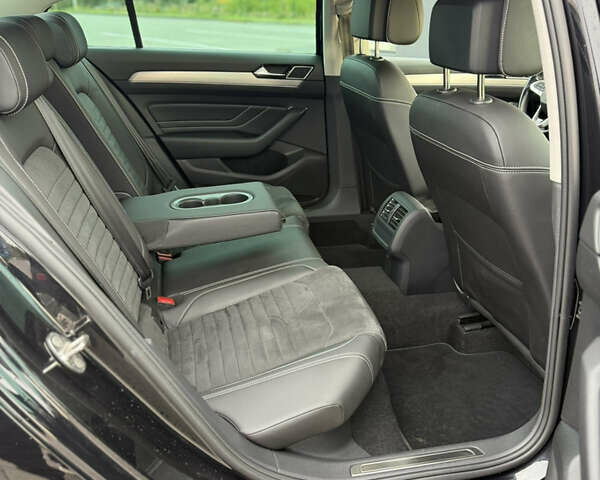 Чорний Фольксваген Пассат, об'ємом двигуна 2 л та пробігом 123 тис. км за 34900 $, фото 98 на Automoto.ua