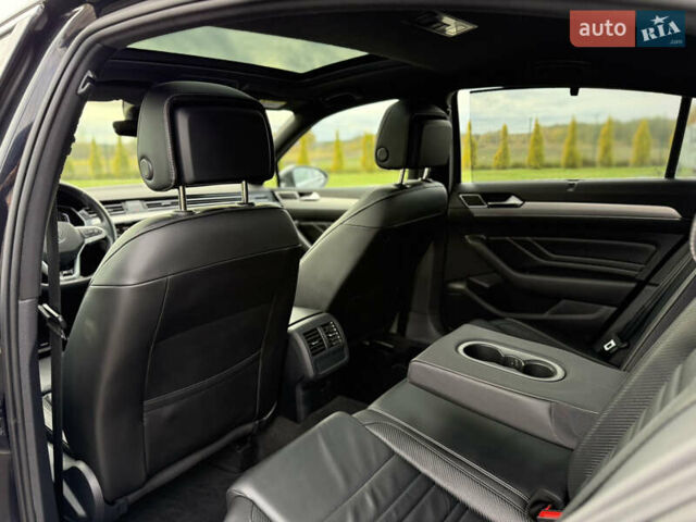 Черный Фольксваген Пассат, объемом двигателя 2 л и пробегом 128 тыс. км за 36700 $, фото 124 на Automoto.ua