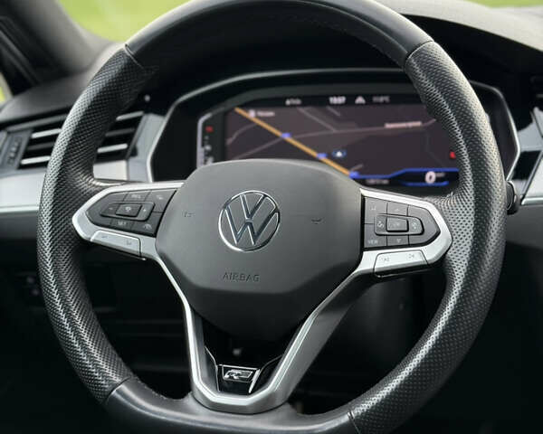 Черный Фольксваген Пассат, объемом двигателя 2 л и пробегом 128 тыс. км за 36700 $, фото 131 на Automoto.ua