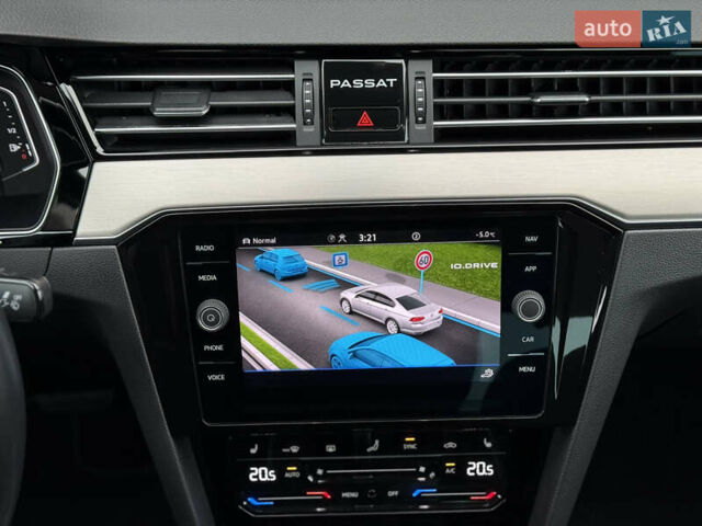 Чорний Фольксваген Пассат, об'ємом двигуна 1.97 л та пробігом 199 тис. км за 26599 $, фото 30 на Automoto.ua