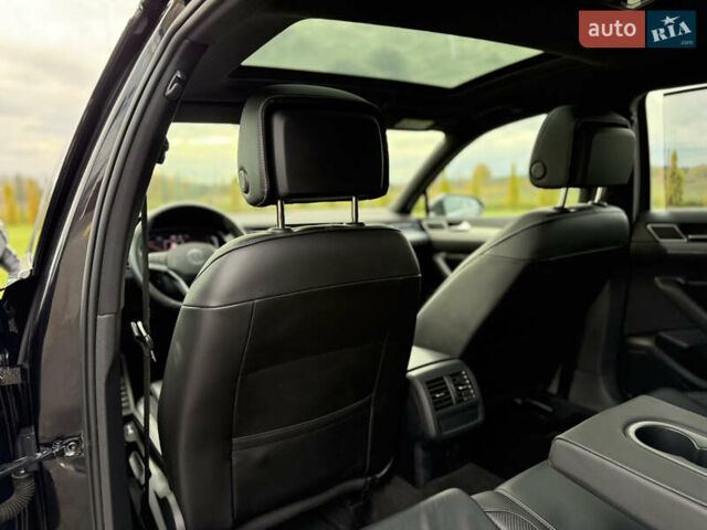 Черный Фольксваген Пассат, объемом двигателя 2 л и пробегом 128 тыс. км за 36700 $, фото 123 на Automoto.ua