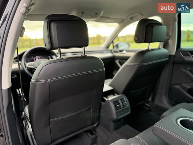 Чорний Фольксваген Пассат, об'ємом двигуна 2 л та пробігом 123 тис. км за 34900 $, фото 113 на Automoto.ua