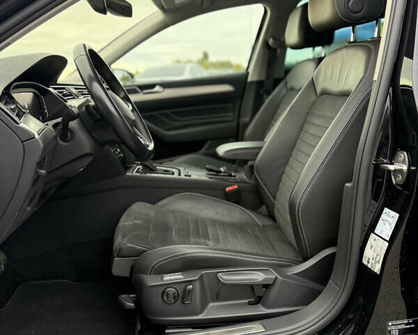 Чорний Фольксваген Пассат, об'ємом двигуна 2 л та пробігом 123 тис. км за 34900 $, фото 77 на Automoto.ua