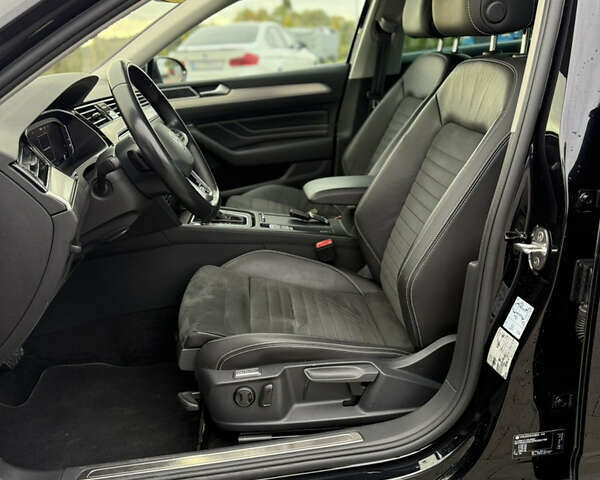 Чорний Фольксваген Пассат, об'ємом двигуна 2 л та пробігом 123 тис. км за 34900 $, фото 82 на Automoto.ua