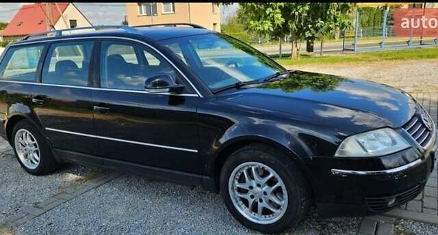 Черный Фольксваген Пассат, объемом двигателя 1.9 л и пробегом 245 тыс. км за 980 $, фото 5 на Automoto.ua