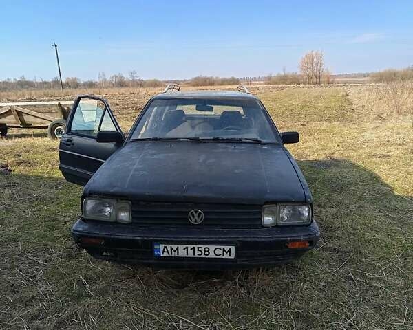 Черный Фольксваген Пассат, объемом двигателя 1.8 л и пробегом 100 тыс. км за 240 $, фото 5 на Automoto.ua