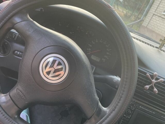 Черный Фольксваген Пассат, объемом двигателя 1.9 л и пробегом 3 тыс. км за 2500 $, фото 6 на Automoto.ua