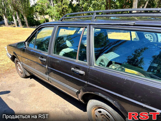 Чорний Фольксваген Пассат, об'ємом двигуна 1.8 л та пробігом 491 тис. км за 500 $, фото 4 на Automoto.ua