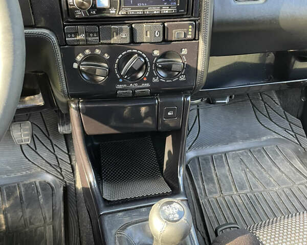 Черный Фольксваген Пассат, объемом двигателя 1.8 л и пробегом 133 тыс. км за 2500 $, фото 10 на Automoto.ua