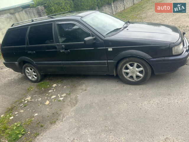 Черный Фольксваген Пассат, объемом двигателя 0 л и пробегом 350 тыс. км за 1800 $, фото 4 на Automoto.ua