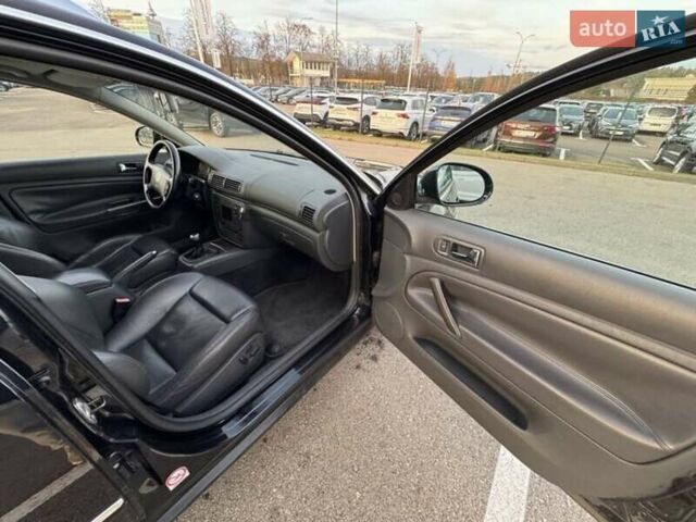 Черный Фольксваген Пассат, объемом двигателя 1.9 л и пробегом 230 тыс. км за 1150 $, фото 15 на Automoto.ua