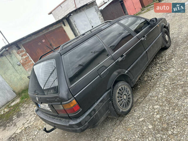 Черный Фольксваген Пассат, объемом двигателя 1.6 л и пробегом 320 тыс. км за 1499 $, фото 5 на Automoto.ua