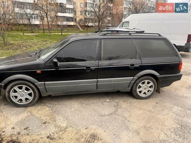 Черный Фольксваген Пассат, объемом двигателя 1.78 л и пробегом 380 тыс. км за 1650 $, фото 3 на Automoto.ua