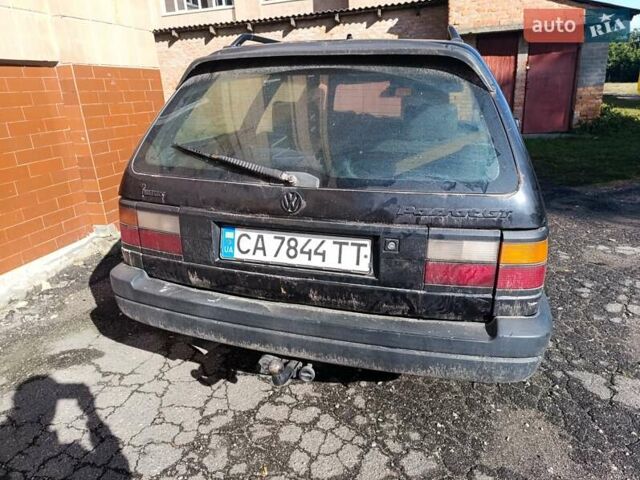 Чорний Фольксваген Пассат, об'ємом двигуна 1.98 л та пробігом 150 тис. км за 1600 $, фото 1 на Automoto.ua