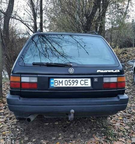 Черный Фольксваген Пассат, объемом двигателя 2 л и пробегом 496 тыс. км за 2000 $, фото 1 на Automoto.ua