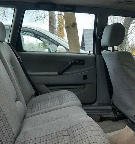 Черный Фольксваген Пассат, объемом двигателя 2 л и пробегом 496 тыс. км за 2000 $, фото 10 на Automoto.ua