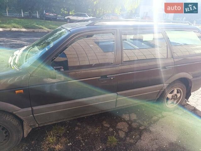 Чорний Фольксваген Пассат, об'ємом двигуна 1.98 л та пробігом 150 тис. км за 1600 $, фото 3 на Automoto.ua