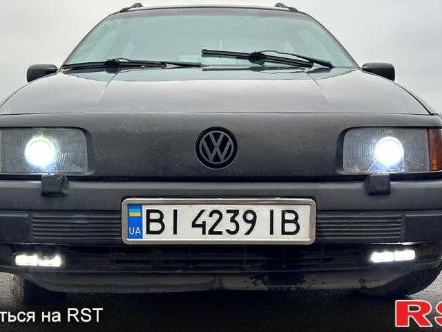 Чорний Фольксваген Пассат, об'ємом двигуна 2.8 л та пробігом 380 тис. км за 2200 $, фото 5 на Automoto.ua