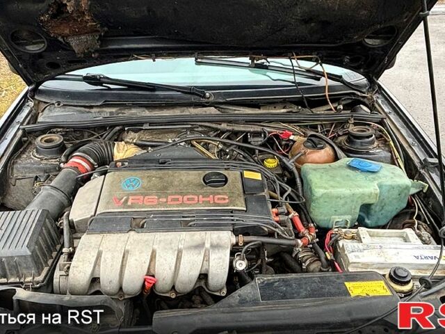 Чорний Фольксваген Пассат, об'ємом двигуна 2.8 л та пробігом 380 тис. км за 2200 $, фото 12 на Automoto.ua