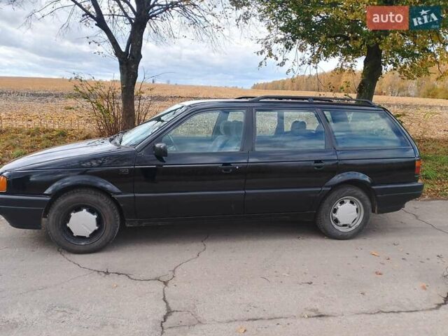 Черный Фольксваген Пассат, объемом двигателя 1.78 л и пробегом 241 тыс. км за 2251 $, фото 1 на Automoto.ua