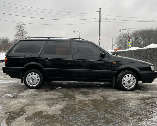 Чорний Фольксваген Пассат, об'ємом двигуна 2 л та пробігом 292 тис. км за 3000 $, фото 5 на Automoto.ua