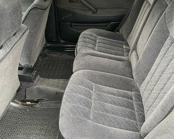 Чорний Фольксваген Пассат, об'ємом двигуна 2 л та пробігом 292 тис. км за 3000 $, фото 10 на Automoto.ua