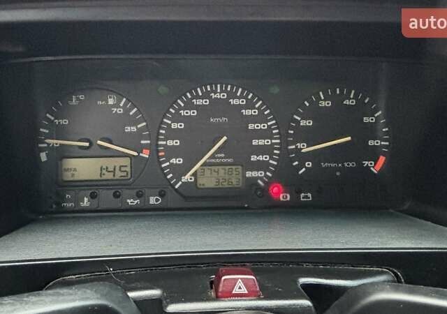 Черный Фольксваген Пассат, объемом двигателя 2.8 л и пробегом 380 тыс. км за 2200 $, фото 17 на Automoto.ua