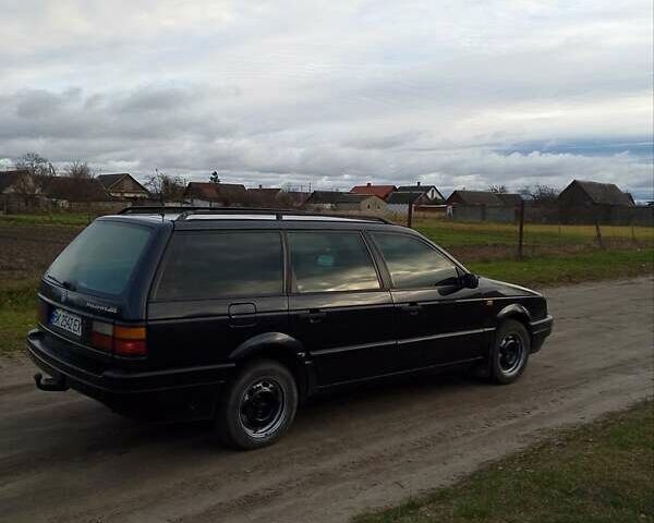 Черный Фольксваген Пассат, объемом двигателя 1.98 л и пробегом 89 тыс. км за 1699 $, фото 12 на Automoto.ua