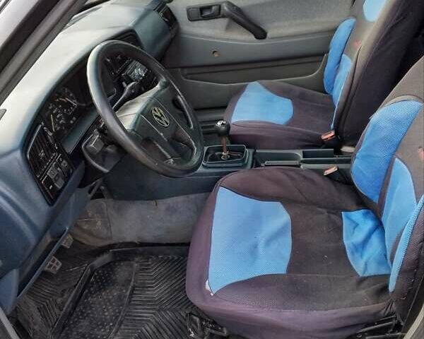 Черный Фольксваген Пассат, объемом двигателя 1.98 л и пробегом 89 тыс. км за 1699 $, фото 4 на Automoto.ua