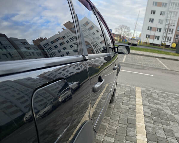 Чорний Фольксваген Пассат, об'ємом двигуна 1.8 л та пробігом 415 тис. км за 2299 $, фото 22 на Automoto.ua