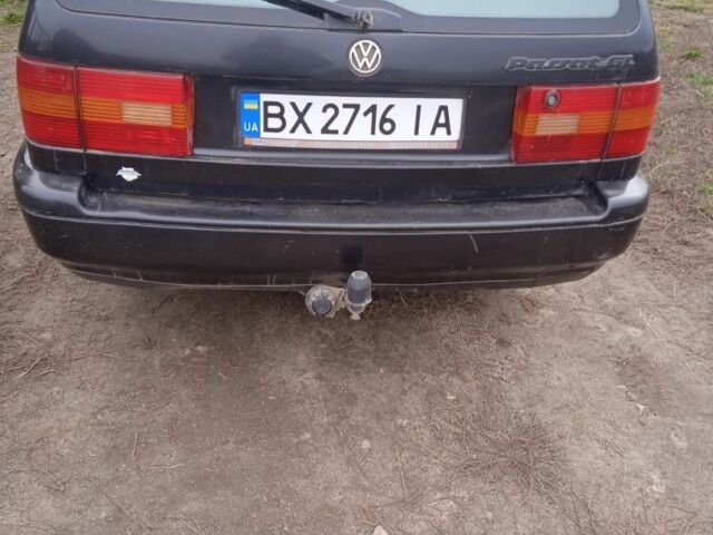 Чорний Фольксваген Пассат, об'ємом двигуна 1.8 л та пробігом 382 тис. км за 3200 $, фото 2 на Automoto.ua