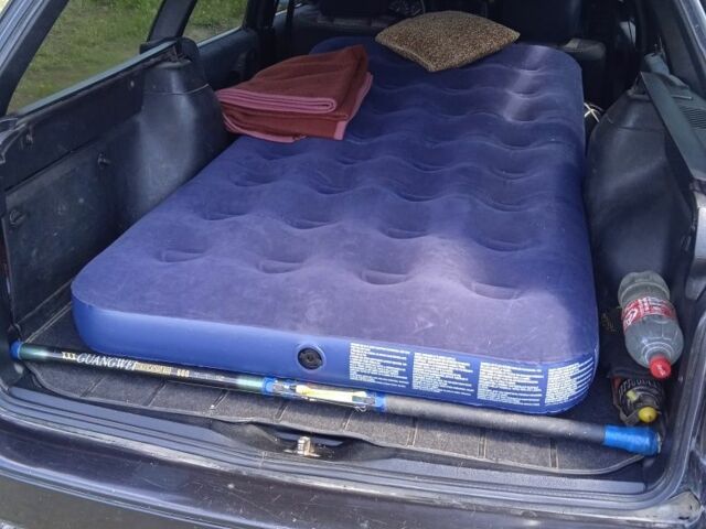 Чорний Фольксваген Пассат, об'ємом двигуна 1.8 л та пробігом 382 тис. км за 3200 $, фото 5 на Automoto.ua