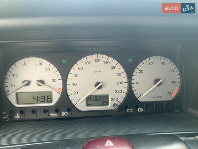 Чорний Фольксваген Пассат, об'ємом двигуна 1.8 л та пробігом 415 тис. км за 2299 $, фото 28 на Automoto.ua