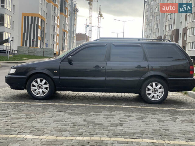 Чорний Фольксваген Пассат, об'ємом двигуна 1.8 л та пробігом 415 тис. км за 2299 $, фото 3 на Automoto.ua